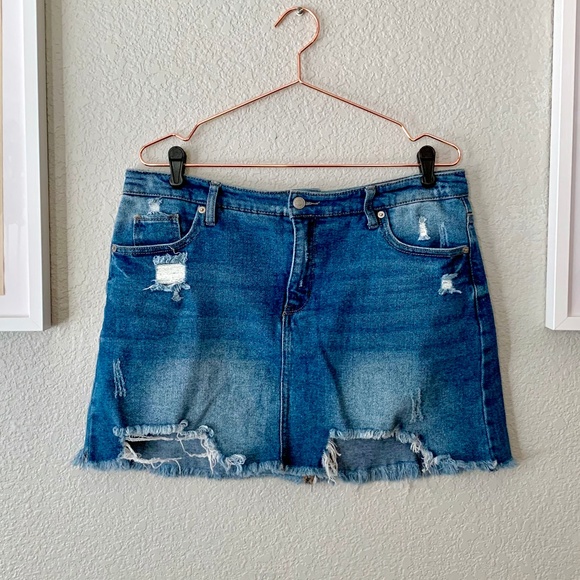 Distressed Light Denim Mini Skirt Size 14 - Picture 1 of 6